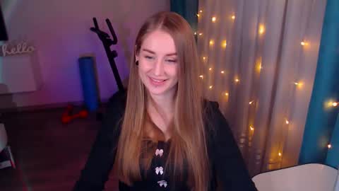 Anna online show from 01-30-25, 09:04