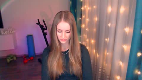 Anna online show from 02-16-25, 06:32