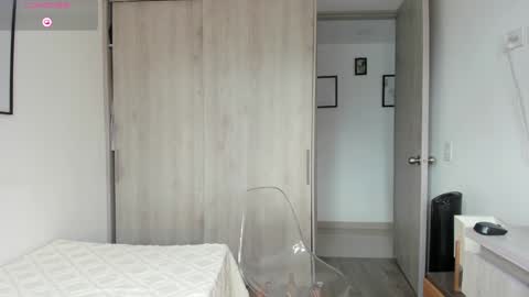 Snapshot of abigail_w chatting on 01-14-25, 08:48 abigail online show from 01-14-25, 08:48