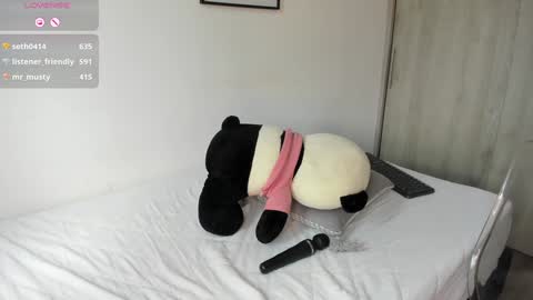 Snapshot of abigail_w chatting on 01-29-25, 05:45 abigail online show from 01-29-25, 05:45