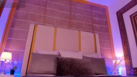    online show from 02-07-26, 03:21