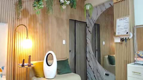 Snapshot of abigailowensss chatting on 03-05-26, 08:38 abigailowensss online show from 03-05-26, 08:38