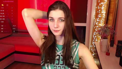 Snapshot of abigailwills chatting on 12-12-24, 09:48 Abigail online show from 12-12-24, 09:48