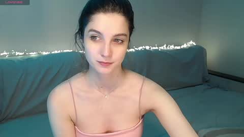 Snapshot of abigailwills chatting on 04-27-26, 03:32 Abigail online show from 04-27-26, 03:32