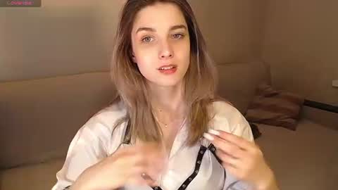 Abigail online show from 07-10-26, 06:54