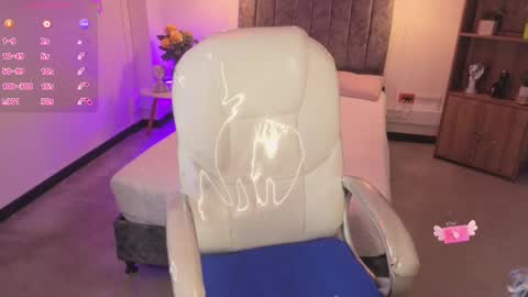 Abigail online show from 09-26-25, 08:35