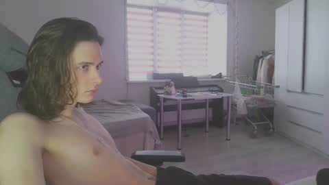 hi  cum in pvt noi extra tip online show from 02-16-25, 12:21