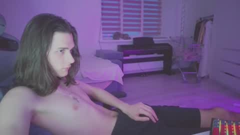 hi  cum in pvt noi extra tip online show from 03-01-25, 02:44