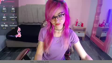 Snapshot of abril_ch_ chatting on 10-18-25, 10:38 abril_ch_ online show from 10-18-25, 10:38