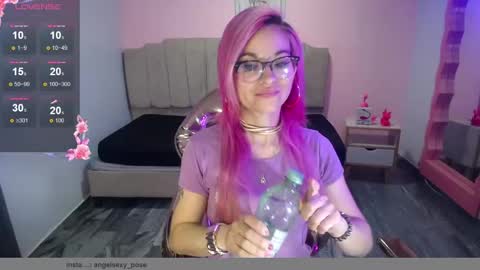 Snapshot of abril_ch_ chatting on 10-27-25, 10:41 abril_ch_ online show from 10-27-25, 10:41