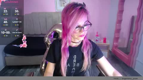 Snapshot of abril_ch_ chatting on 11-01-25, 10:50 abril_ch_ online show from 11-01-25, 10:50