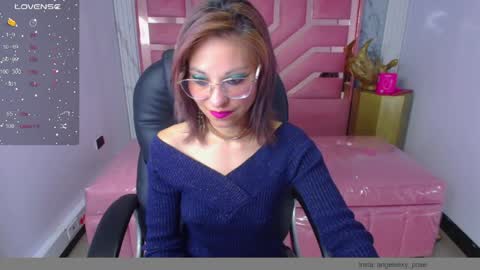 abril_ch_ online show from 05-06-26, 12:21