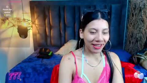 Abril Fox online show from 06-13-26, 04:27