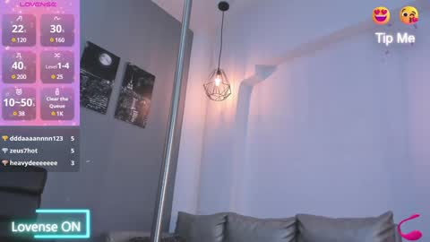 Abril  online show from 01-03-25, 06:44