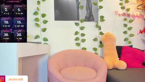 Abril  online show from 02-11-25, 04:22