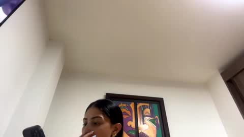 abrilsantosxo online show from 06-25-26, 07:40