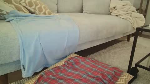 Snapshot of absabs60 chatting on 12-30-24, 01:15 NYC guy online show from 12-30-24, 01:15