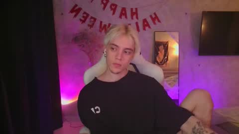 Nick online show from 11-07-25, 02:17