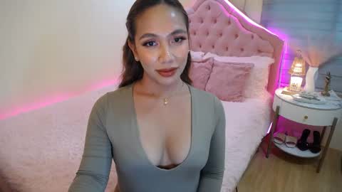 Snapshot of absolutely_gurjuice69 chatting on 04-24-26, 04:37 Hope online show from 04-24-26, 04:37