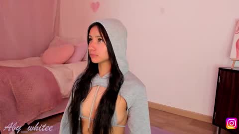   Aby   online show from 10-09-25, 03:37