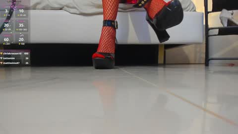 Snapshot of abyevans chatting on 01-31-25, 02:04 LittleSunny My schedule 1400 - 2200 GMT -5 online show from 01-31-25, 02:04