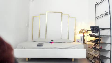 Snapshot of abyevans chatting on 11-03-25, 07:48 LittleSunny My schedule 1400 - 2200 GMT -5 online show from 11-03-25, 07:48