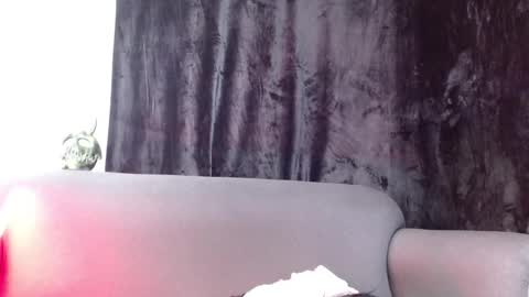 Snapshot of abyss_angel chatting on 01-12-25, 09:40 Abyss Angel online show from 01-12-25, 09:40