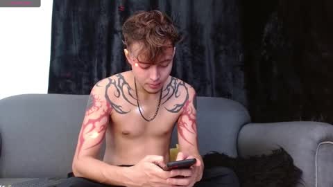Snapshot of abyss_angel chatting on 02-02-25, 05:15 Abyss Angel online show from 02-02-25, 05:15