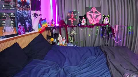 my main acc  sistoned online show from 03-15-26, 05:02