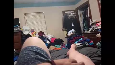 Snapshot of aceman365247 chatting on 04-13-26, 03:12 aceman365247 online show from 04-13-26, 03:12