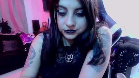 Alice online show from 05-13-26, 03:04