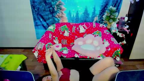 Kate online show from 12-15-25, 12:26