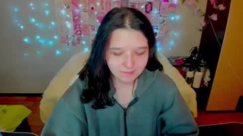 Kate online show from 03-12-26, 05:24