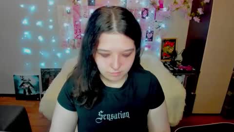 Kate online show from 05-07-26, 12:49