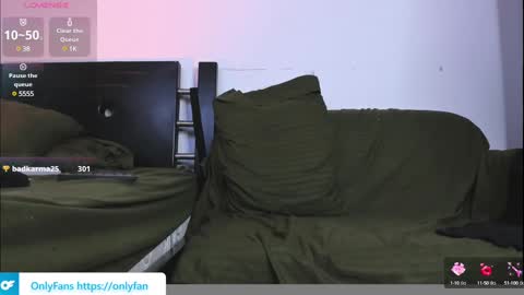 centric independent model   online show from 02-20-25, 01:57