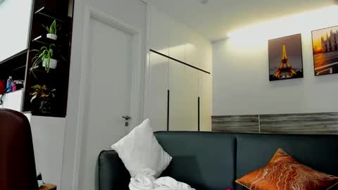 Snapshot of acidlampa420 chatting on 02-11-25, 08:26 MAIYA online show from 02-11-25, 08:26