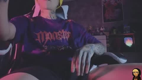 Acid Milo online show from 06-10-26, 01:17