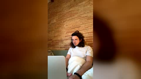 acroberts88 online show from 02-02-26, 09:19