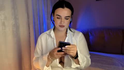 Snapshot of actavia_rose chatting on 06-21-26, 10:12 my inst love inside 17 online show from 06-21-26, 10:12