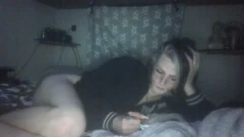 Aleyna Evans online show from 09-19-25, 04:25