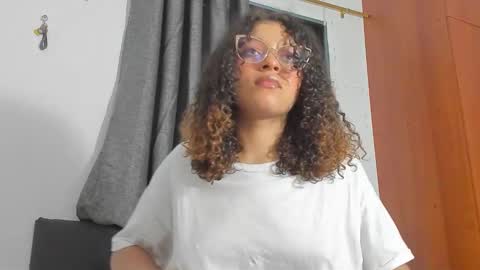  Isa  online show from 11-21-25, 04:55