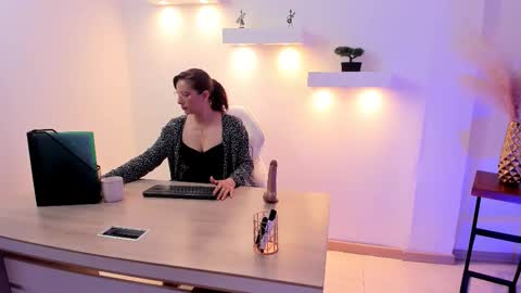 Ada online show from 09-21-25, 11:45