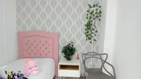 ADHARA  online show from 09-17-25, 12:29