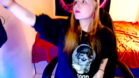 Snapshot of adagretta chatting on 02-20-26, 03:47 adagretta online show from 02-20-26, 03:47