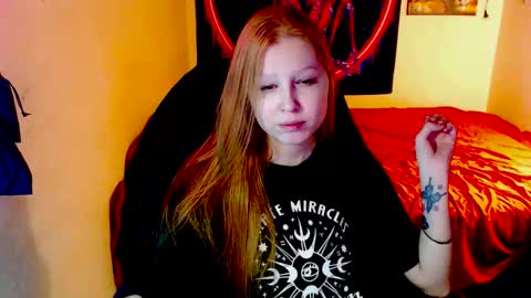 Snapshot of adagretta chatting on 02-25-26, 01:32 adagretta online show from 02-25-26, 01:32