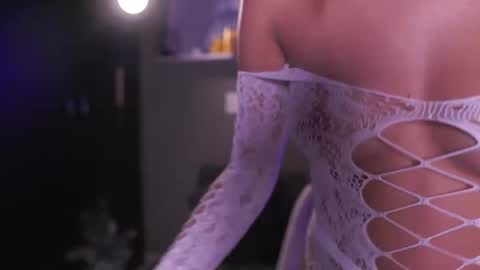 Snapshot of adahara_miller chatting on 10-16-25, 12:17 Adahara online show from 10-16-25, 12:17