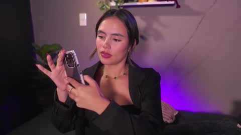 Adahara online show from 12-04-25, 02:21