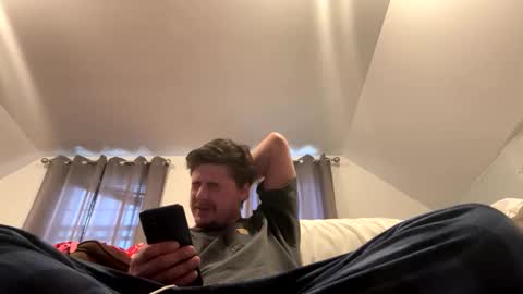 adam112233456504373 online show from 11-20-25, 07:24