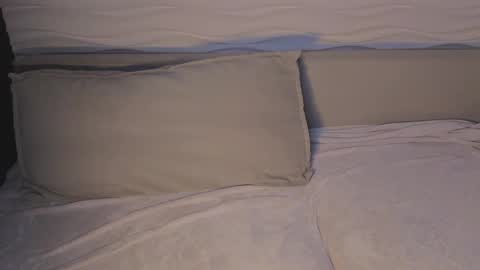 Adam online show from 10-23-25, 04:28