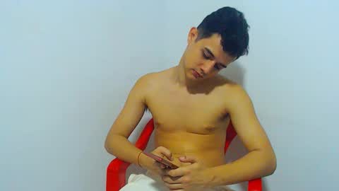 adam hot11 online show from 03-01-25, 02:26